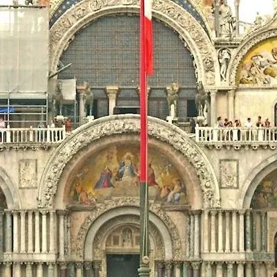 Hotel San Zulian Venice Italy